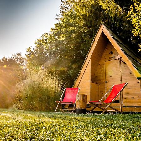 Glamping Forest Edge 캄니크 외부 사진