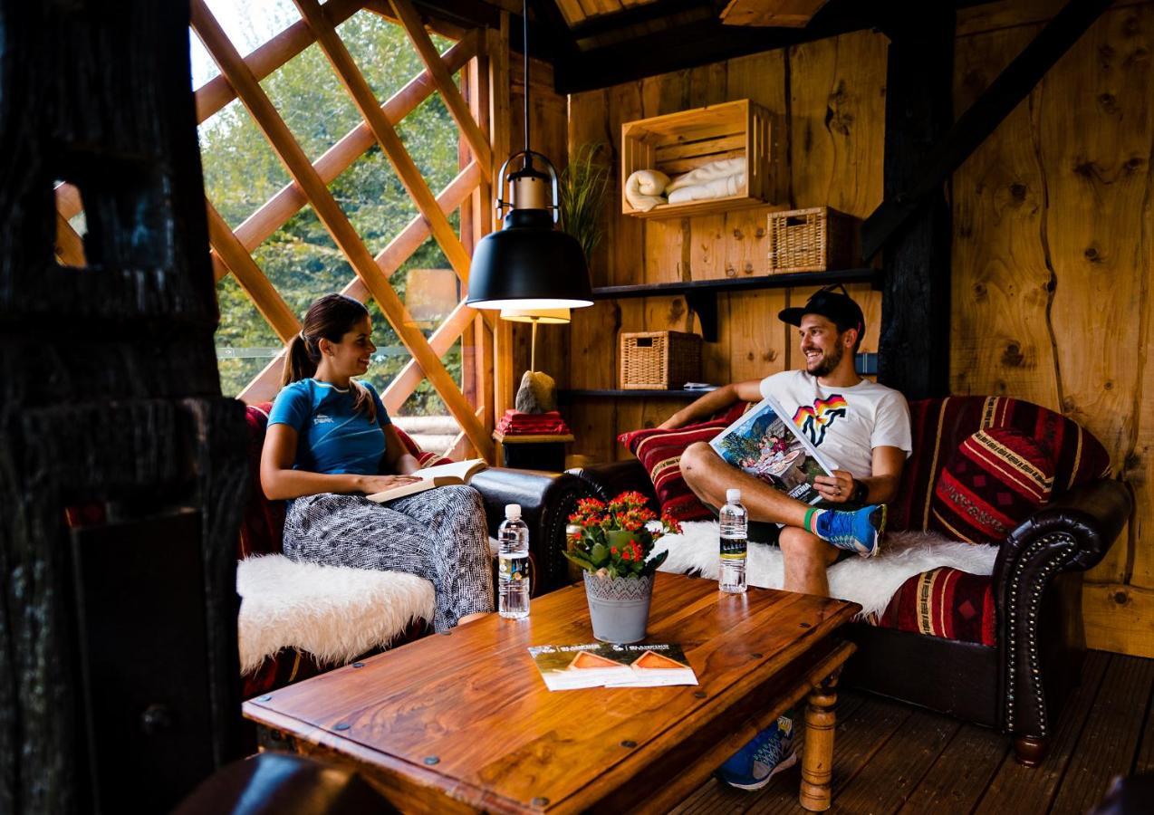 Glamping Forest Edge 캄니크 외부 사진
