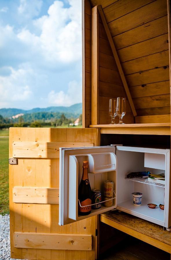 Glamping Forest Edge 캄니크 외부 사진